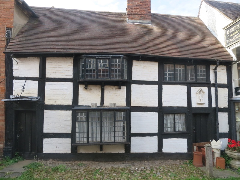 Quonians Lane
